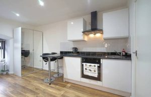 Apartment for rent in LS1: Victoria House Leeds kitchen