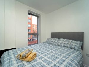 Property for rent in LS2 Ahlux Court Leeds bedroom