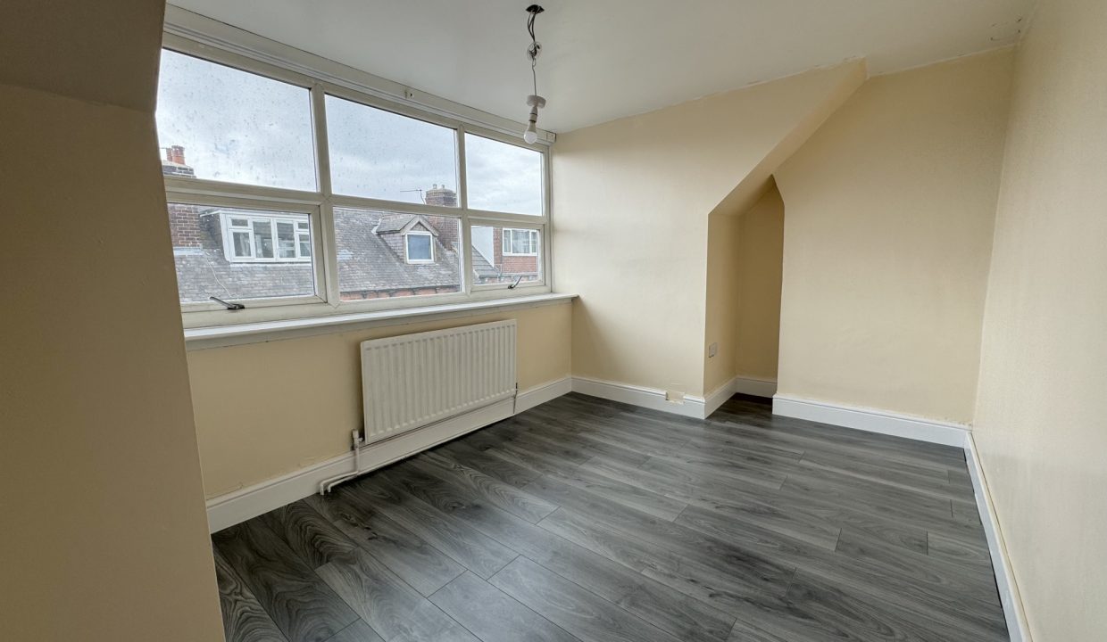 Dawlish-Avenue-Leeds-LS9-6