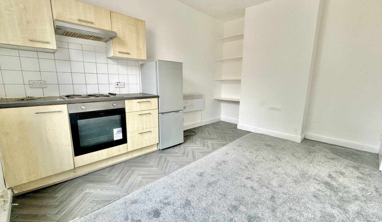 Harlech-Street-Leeds-LS11-15