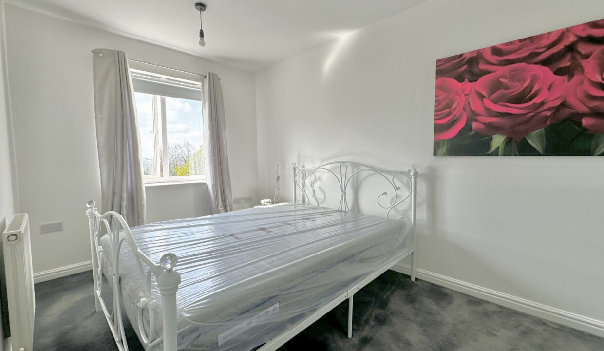 Ash-Court-Leeds-LS14-3