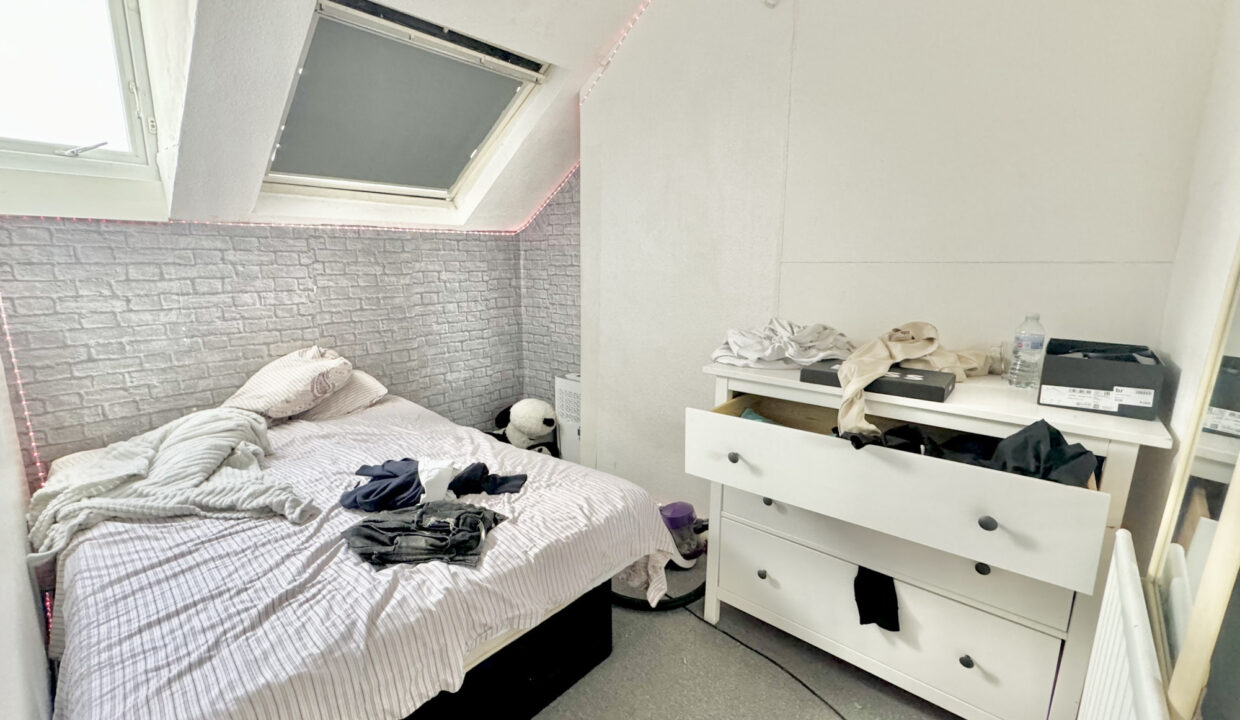 Bayswater-Mount-Leeds-LS8-6