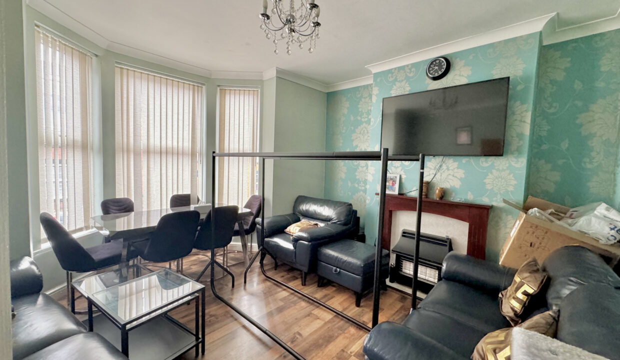 Dorset-Avenue-Leeds-LS8-3