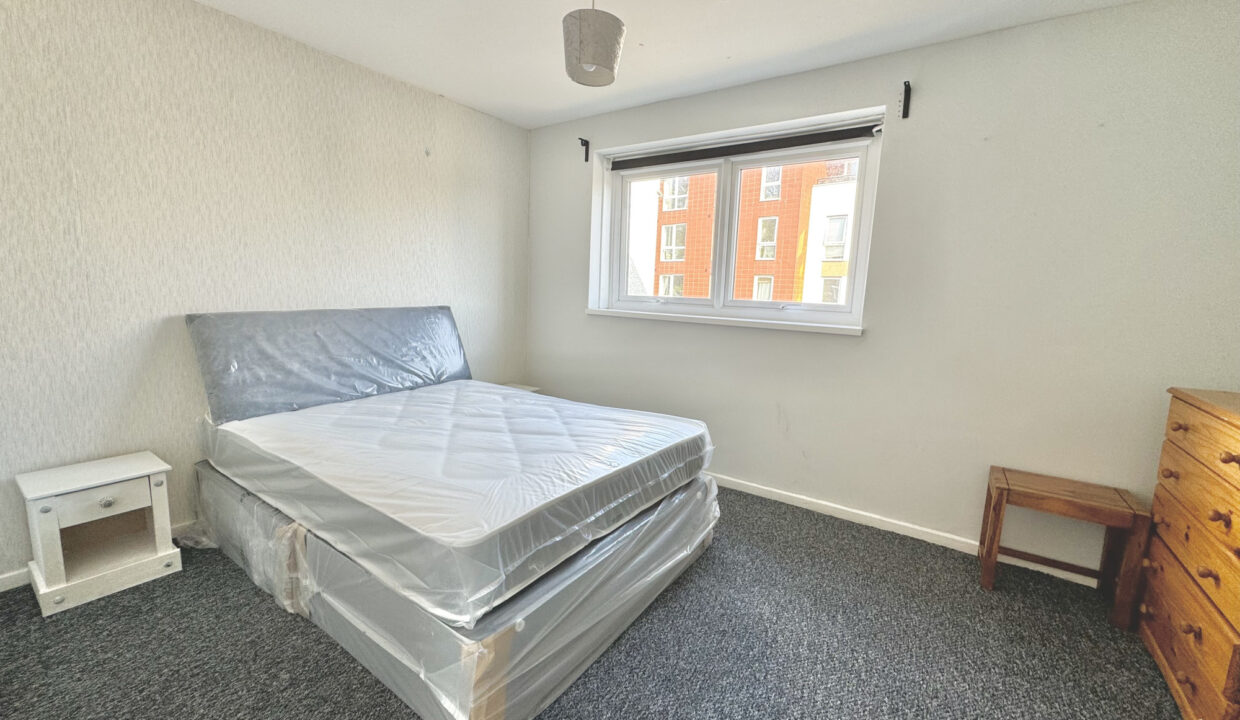 Holborn-Green-Leeds-LS6-5