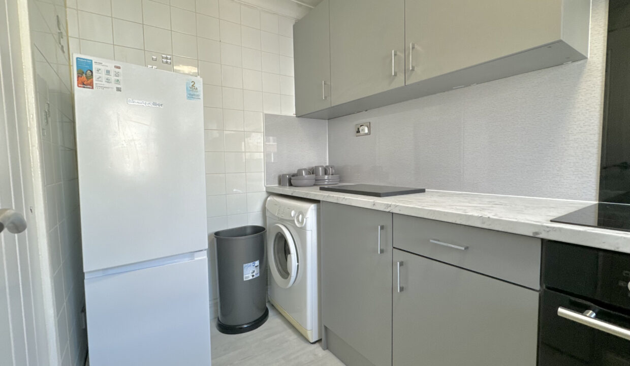 Holborn-Green-Leeds-LS6-7