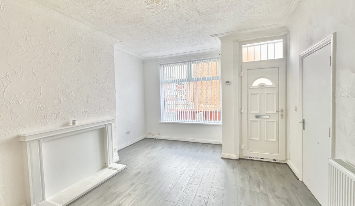 Seaforth-Avenue-Leeds-LS9-1