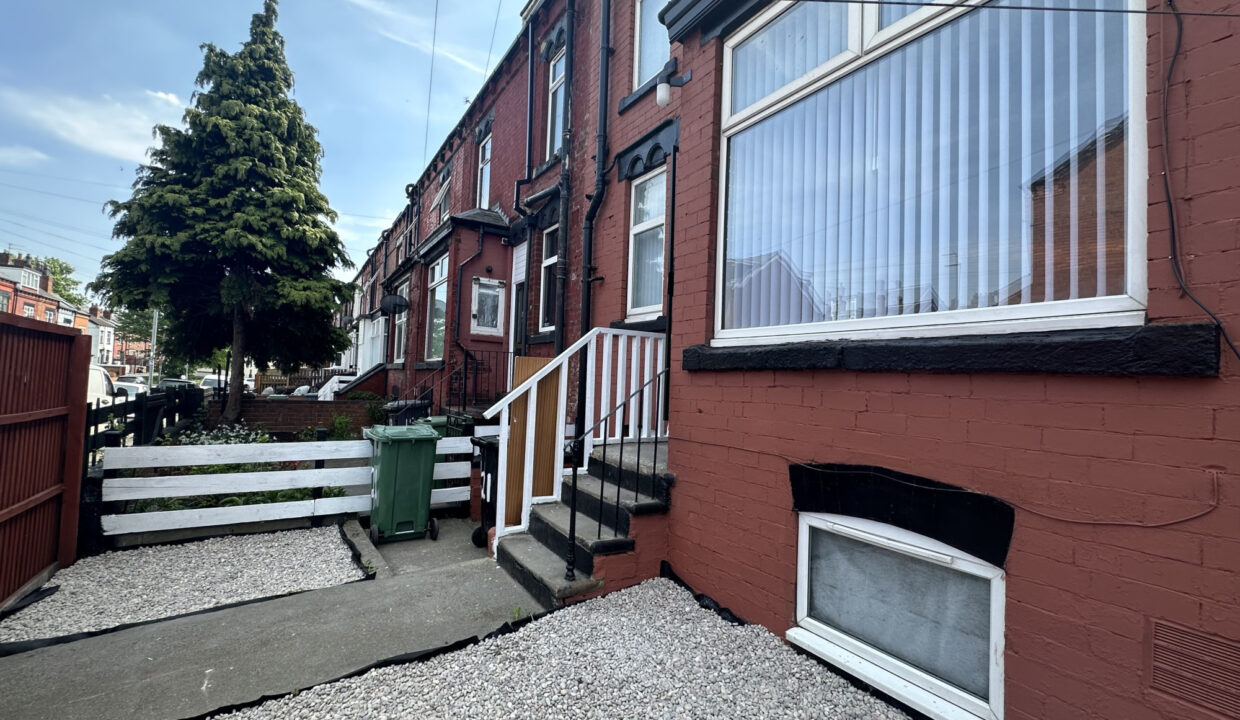 Seaforth-Avenue-Leeds-LS9-7