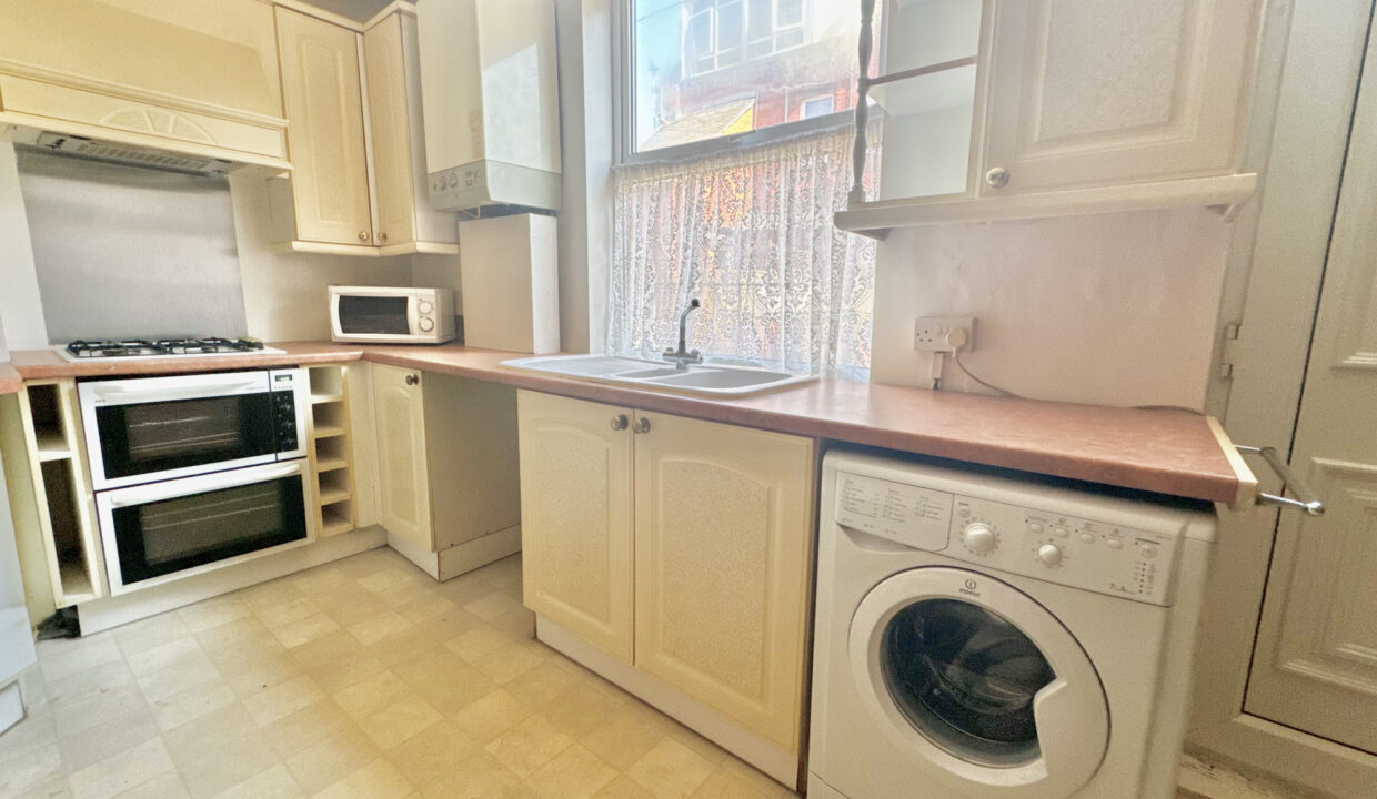 Seaforth-Terrace-Leeds-LS9-7