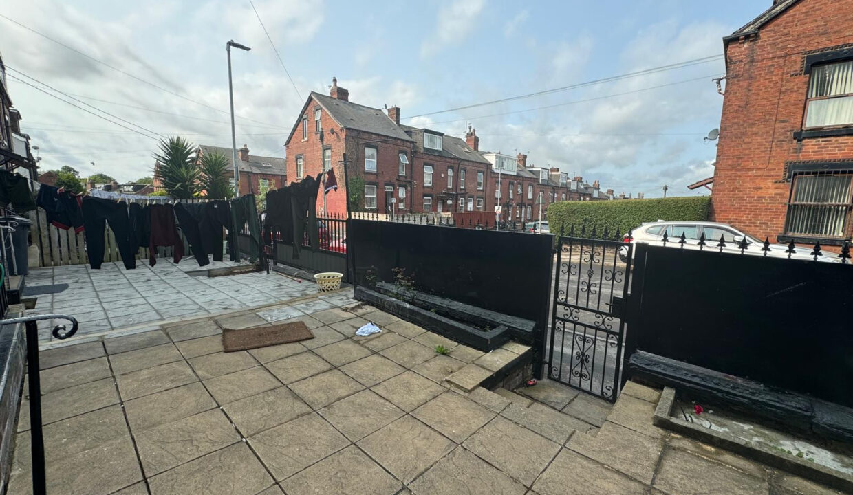 Ashton-Road-Leeds-LS8-8