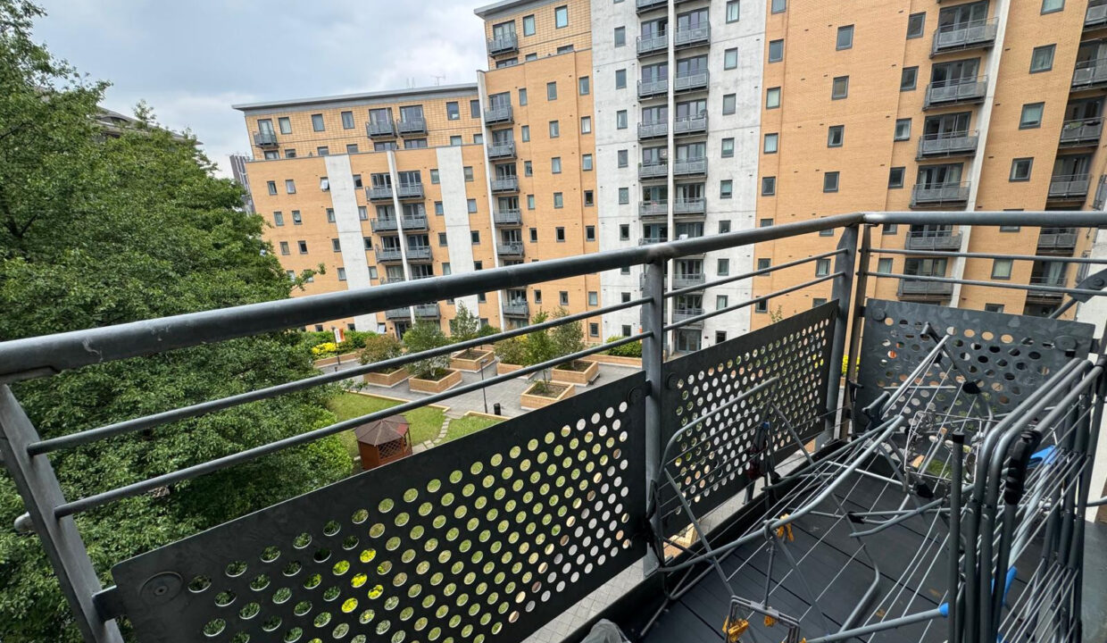 Aspect-14-Leeds-LS2-11