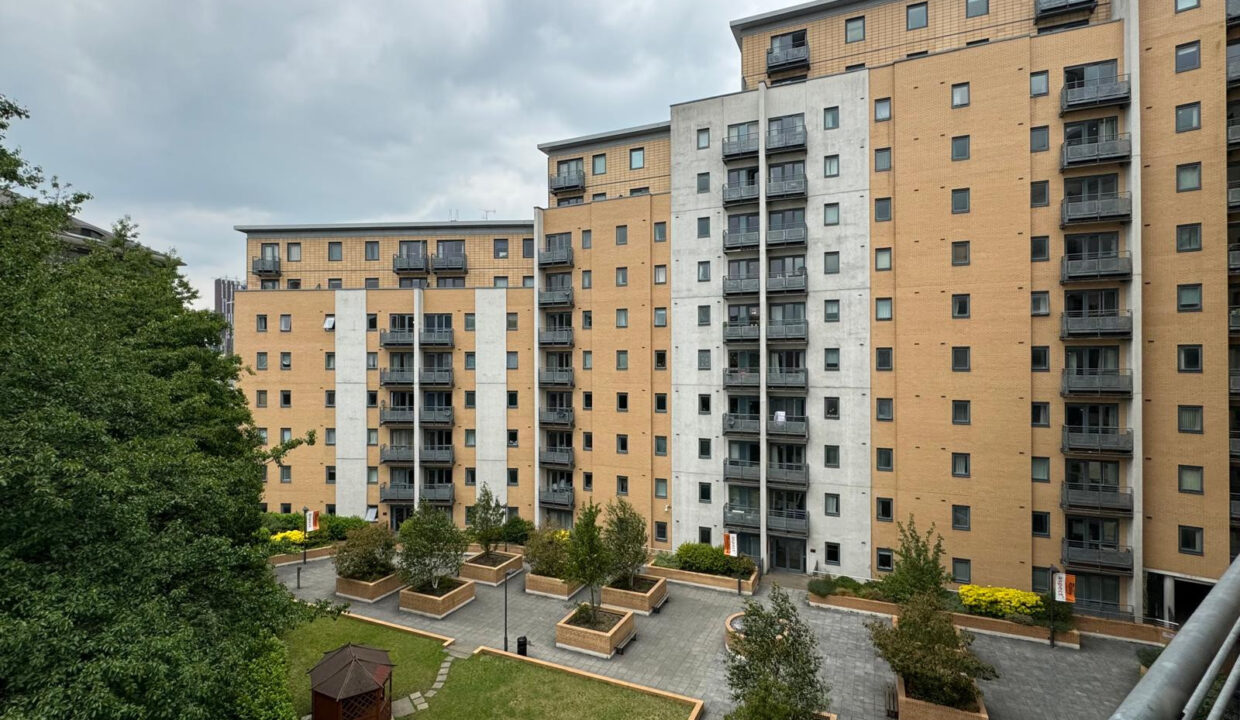 Aspect-14-Leeds-LS2