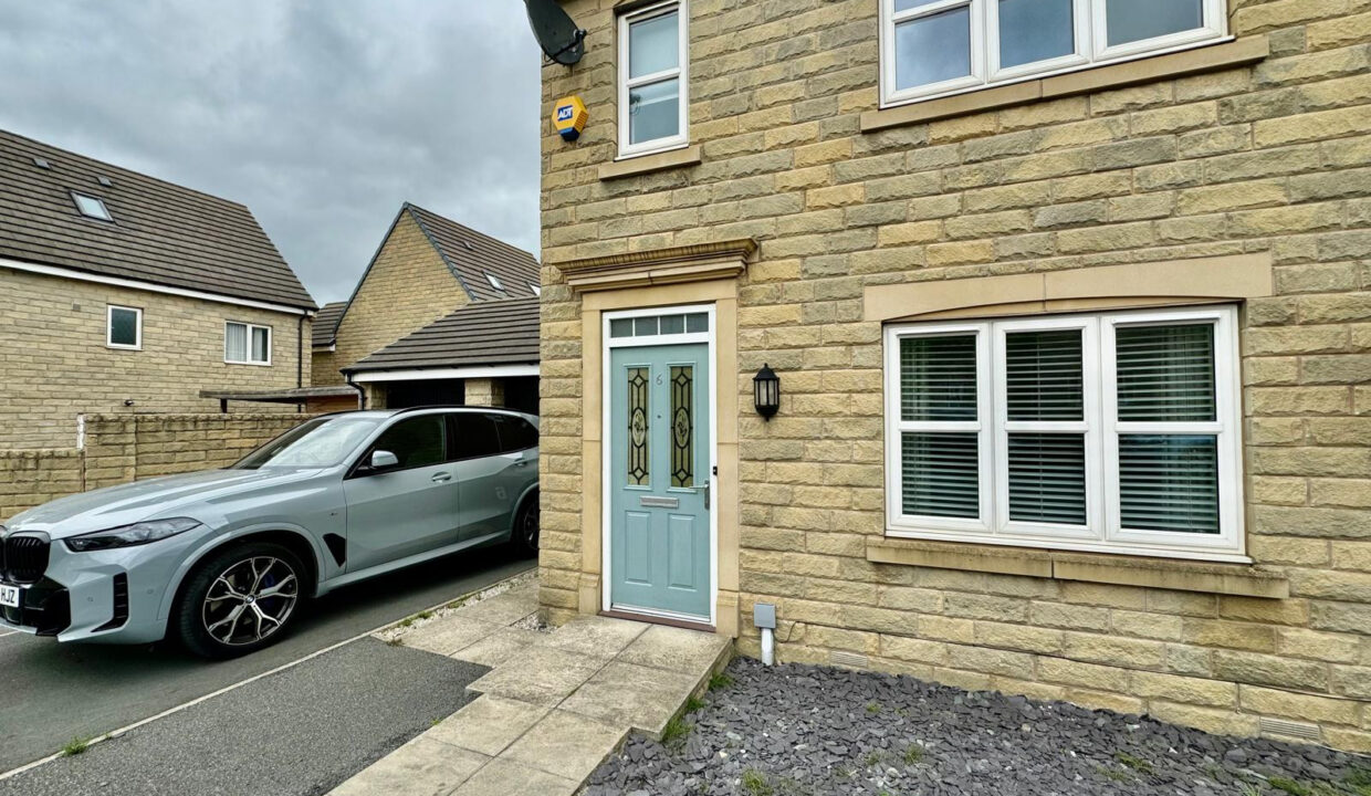 Whitehead-Close-Bradford-BD4