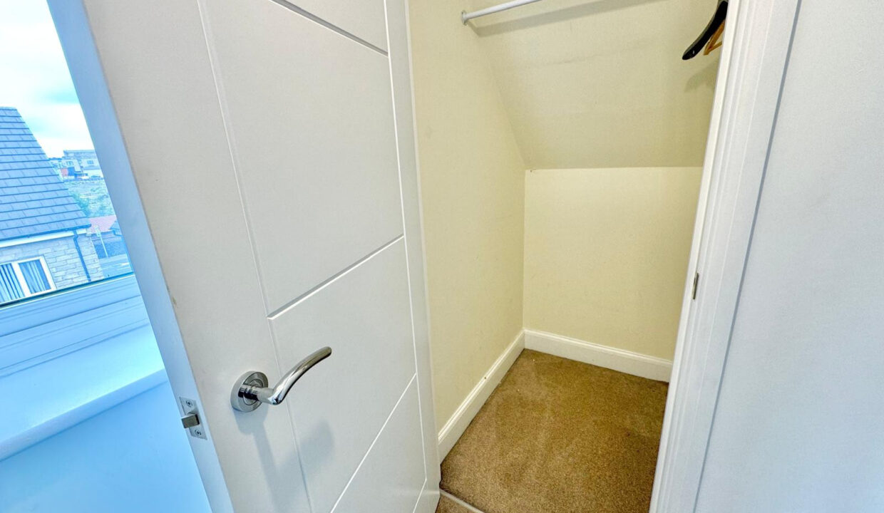 Whitehead-Close-Bradford-BD4-17