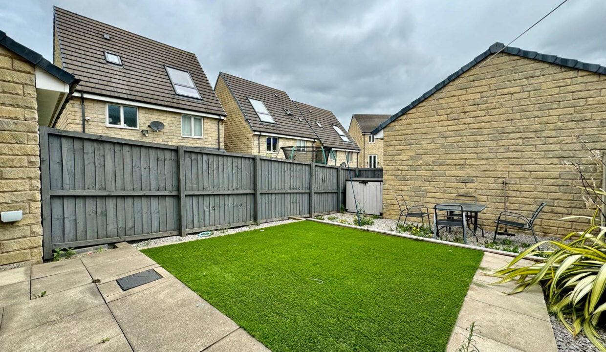 Whitehead-Close-Bradford-BD4-18